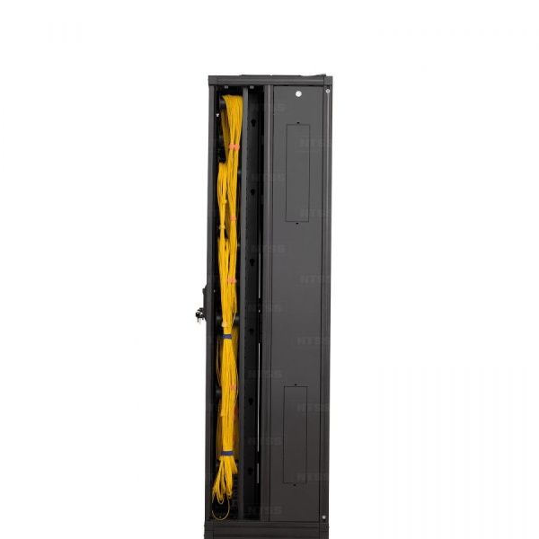 Шкаф оптический кроссовый NTSS ODF PROF 42U 900х500мм, модульные стенки, панели потолка и пола, двойные распашные глухие двери, черный RAL 9005